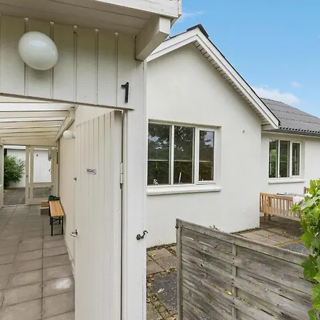 2 Bedroom In Semesterbostad Ebeltoft