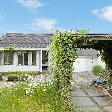 2 Bedroom In * Ebeltoft