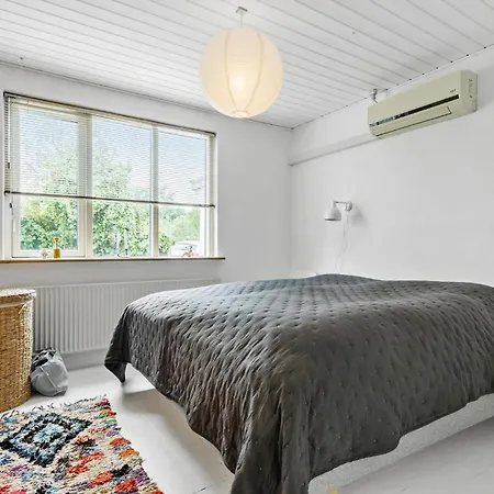 Semesterbostad 2 Bedroom In *